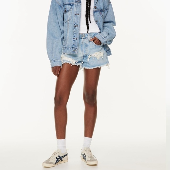 501 Levi’s Cut Off Distressed High Rise Jean Denim Shorts - Picture 1 of 9